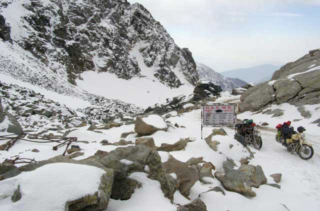 Sach Pass Trek